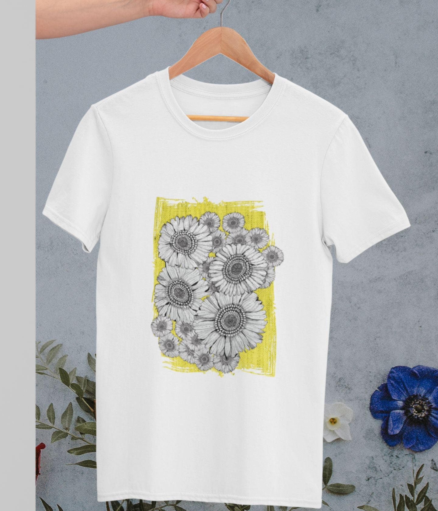 Sunflower Smiles - Unisex Classic T-Shirt - aiink